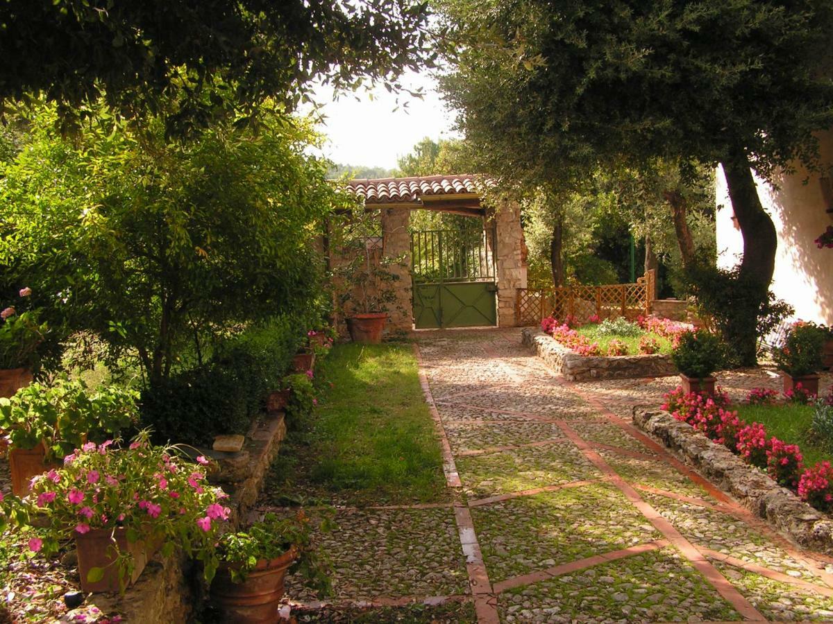 Villa Casa Arezzola Spoleto Exterior foto